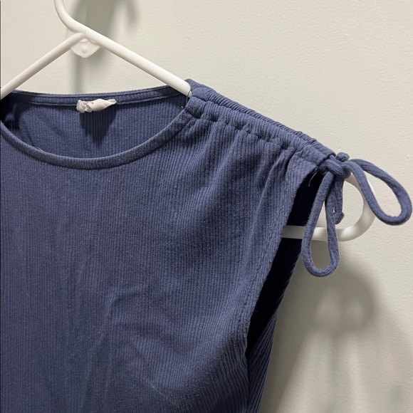 Blue Ribbed Cropped Tee - Picture 2 of 5